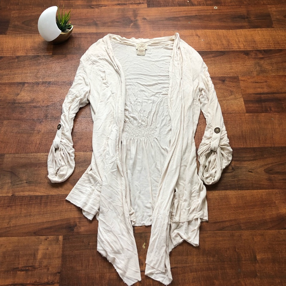 Eyelash Couture Women’s Quarter Sleeve Cardigan